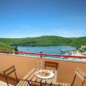 Duboko Plavo Apartment Krnica